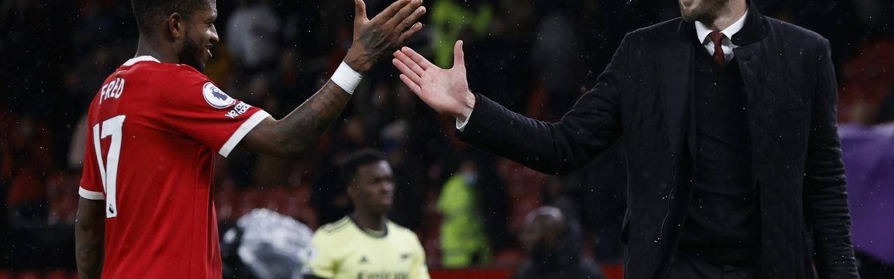 难怪曼联击败维拉，事实证明：埃梅里的战术一开始就错了