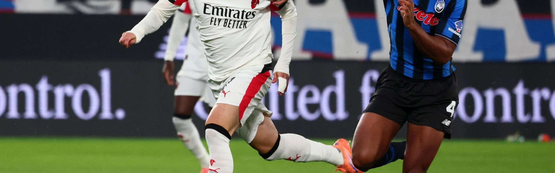 （外代二线）足球——意甲：亚特兰大平AC米兰