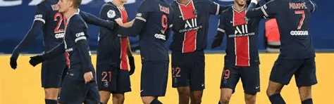 巴黎圣日耳曼VS利物浦：欧冠强强对话，王子公园球场巅峰对决，巴黎主场强势欲碾“红军”防线