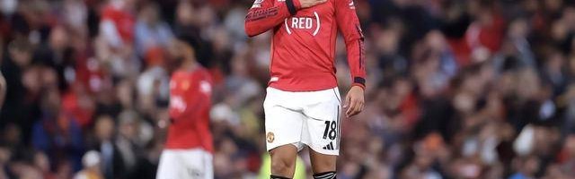 2:0！射门8:5，英超焦点战，曼联半场领先小蜜蜂，欧冠资格稳了