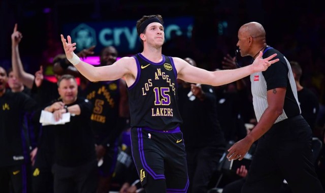 湖人再遭暴击！里夫斯左侧腹斜肌二级损伤 常规赛报销