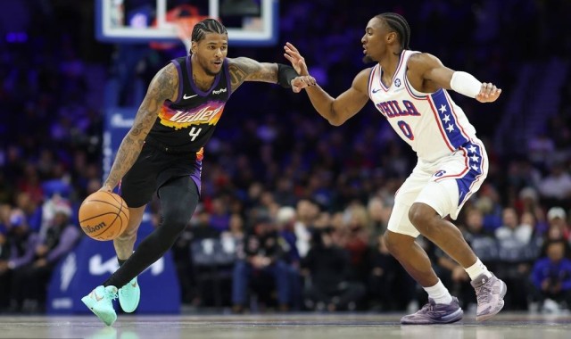 布克27分埃奇库姆25分 太阳击败76人3连胜