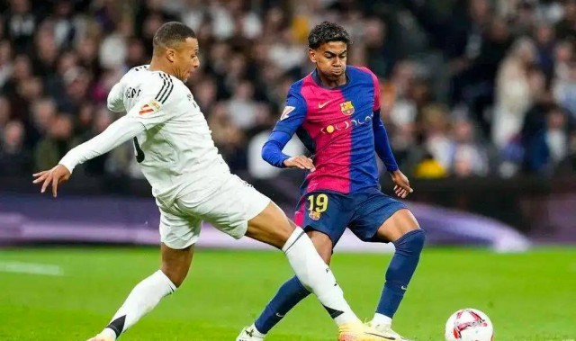 西超杯决赛：巴萨迎战皇马，力求复仇卫冕三冠王