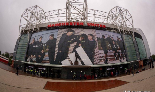 拜仁慕尼黑开赛季十连胜，创德甲非常佳开赛季纪录