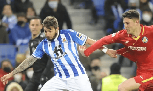 周日025西甲：巴萨客场再遭"皇家社会魔咒"？残阵出击恐被爆冷！