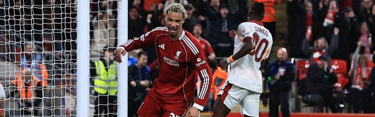 利物浦4-1逆转加拉塔萨雷，斯洛特放弃传控战术暂缓帅位危机