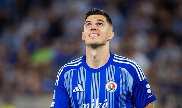 中超再迎大牌 浙江队免签欧冠级中场 曾爆射攻破拜仁+身价200万欧