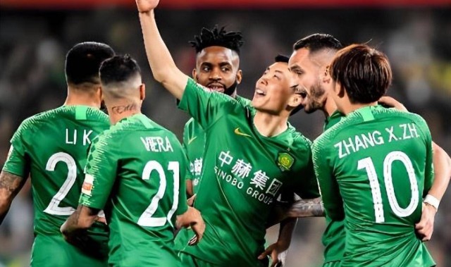 国安刚在足协杯拿到冠军，就提前官宣跟新奥古斯托签订大合同，曾是德甲狼堡队核心+被俱乐部辟谣