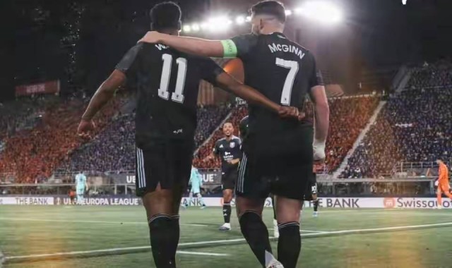 欧联杯疯狂一夜：维拉造惨案 西甲意甲团灭 半决赛无一支传统豪门