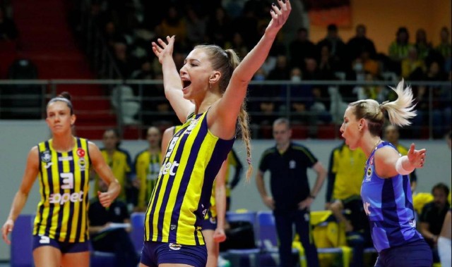 费内巴切壕置’四大副攻’，真能撼动瓦基弗银行王座？